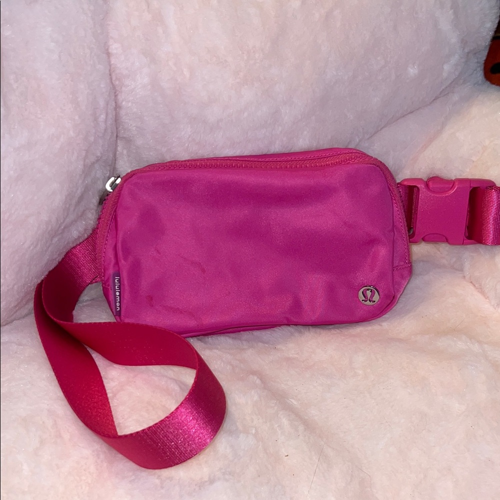 Lululemon Sonia Pink Belt Bag 1L